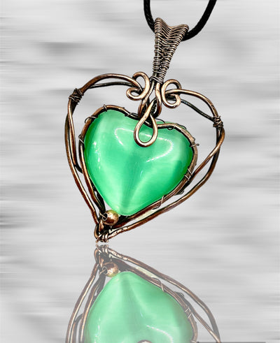 Green Cat’s Eye Heart Shaped Pendant