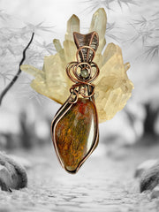 Moss Agate Pendant with Labradorite