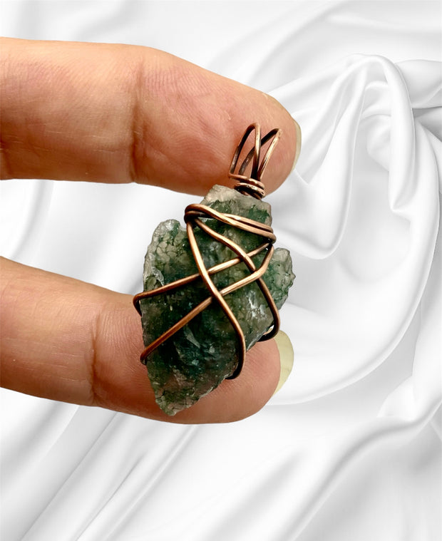 Green Dragon Vein Arrowhead Pendant