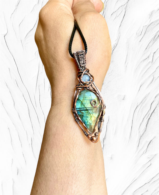 Labradorite & Moonstone Wire Wrapped Pendant