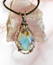 Banded Madagascan Agate Pendant - Connie’s Crystals 