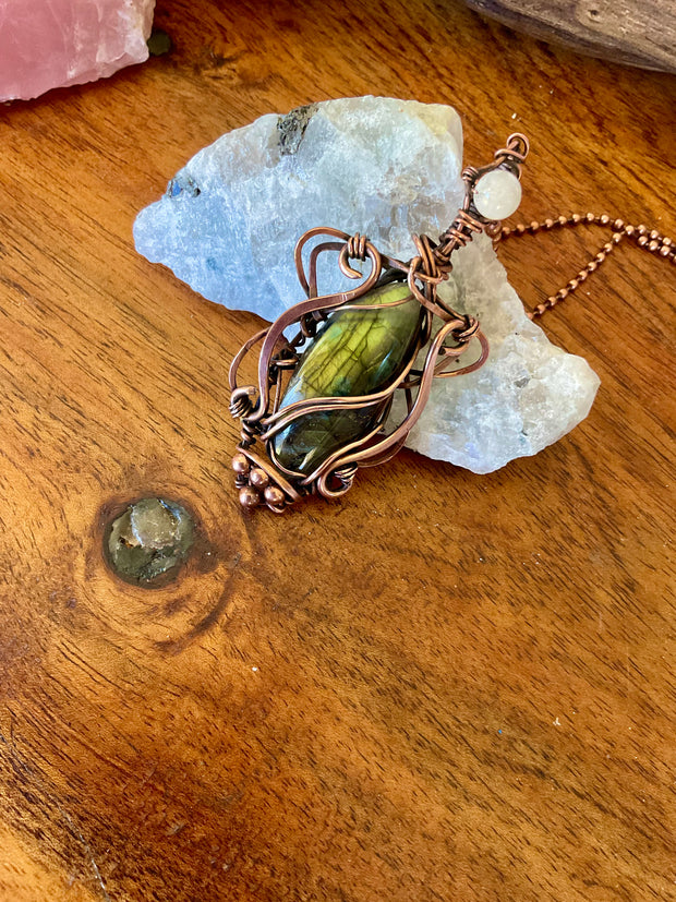 Labradorite Wire Wrapped Pendant - Connie’s Crystals 